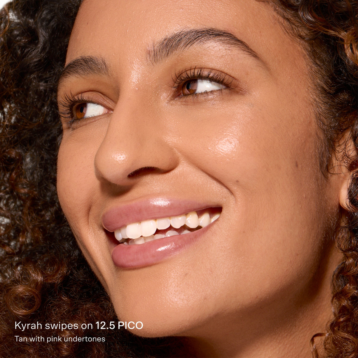 Swipe Serum Concealer® M4