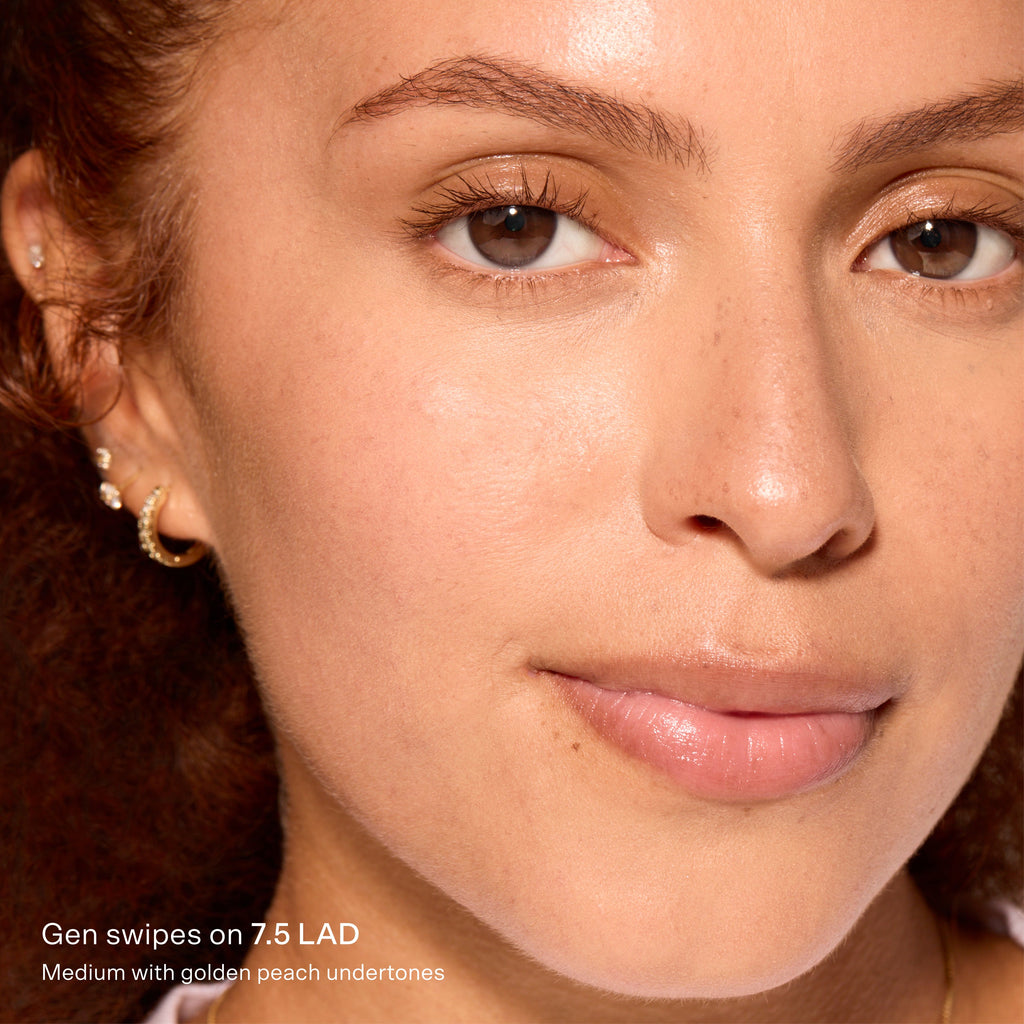 Swipe Serum Concealer® M4