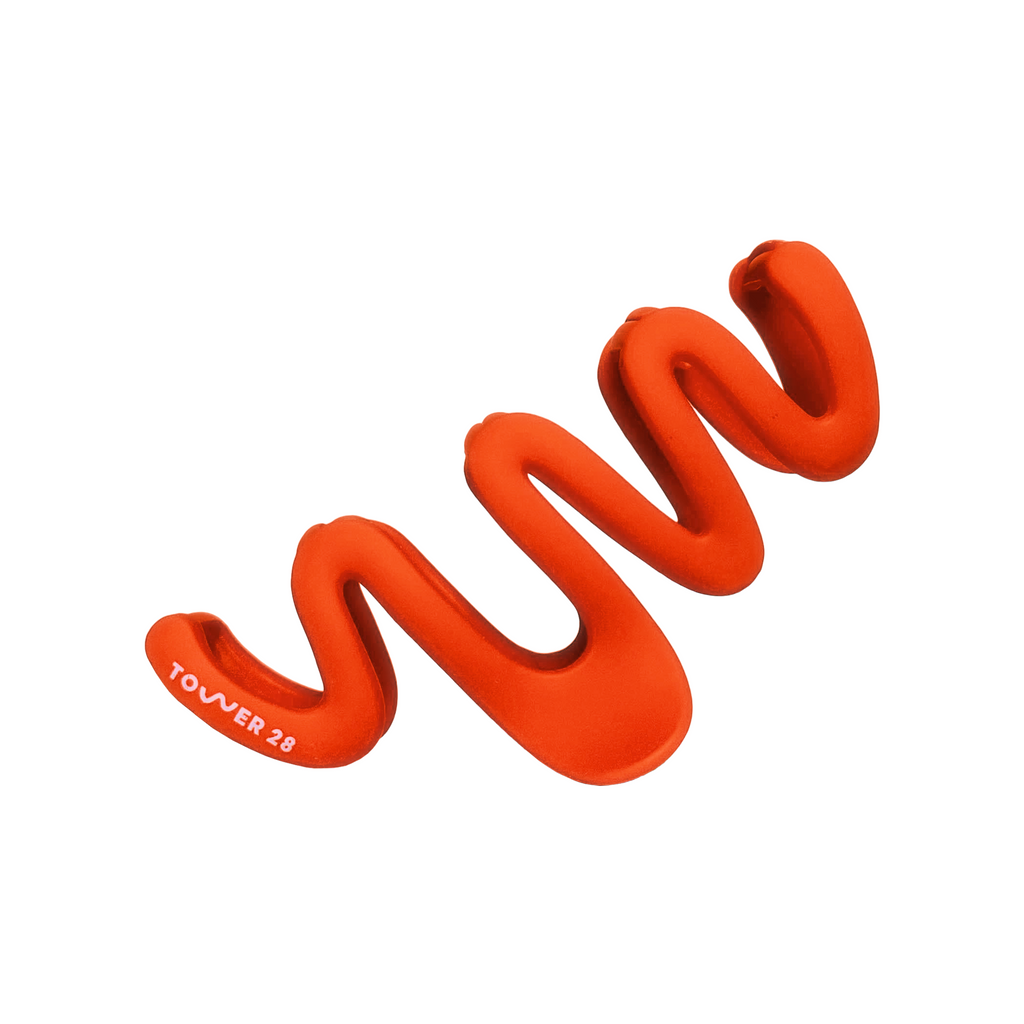 The ‘W’ Claw Clip N6